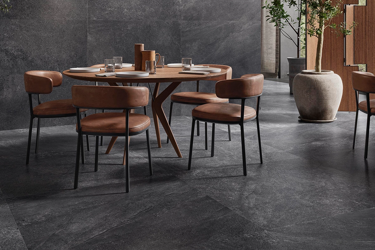 estilos de restaurante minimalista - Estilos de restaurante: diseño y porcelanatos que marcan tendencia