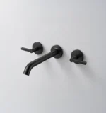 Grifería Axis Lavatorio de 8" a la Pared Negro Ferretti